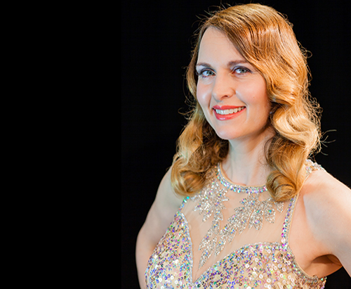 REVIEW: Debra Stephenson-A Night of 100 Voices
